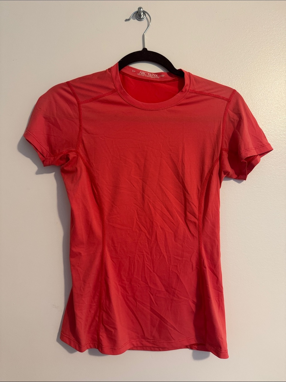 Arc'teryx Women's Red Short Sleeve Shirt